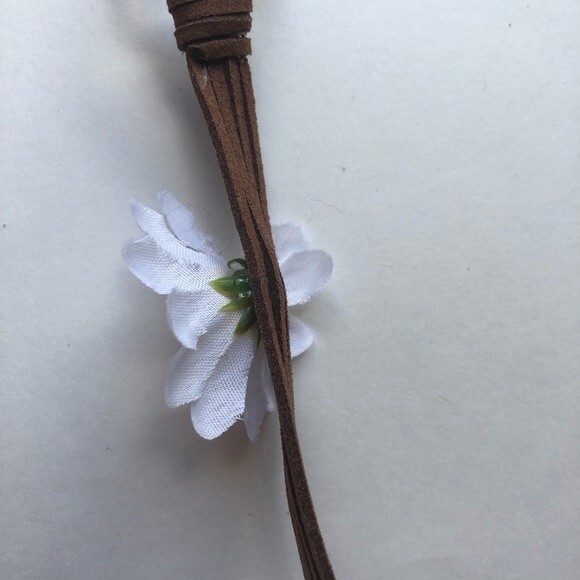 Full Tilt Flower Headband NWT One Size - Picture 5 of 6